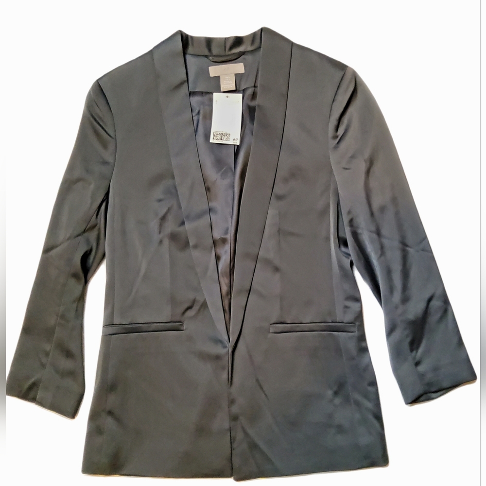 NWT H&M Satin Open-Front Gray Blazer